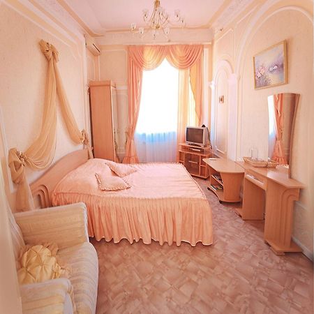 Гостиница Версаль Херсон Номер фото